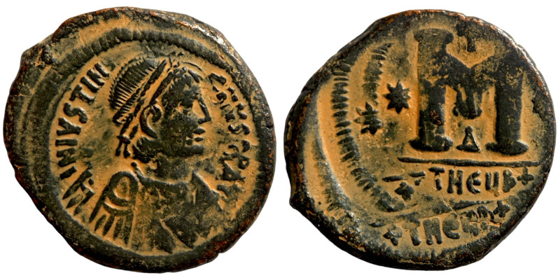 Byzantine coin Byzanz. Artifically patinated

31mm 14,62g