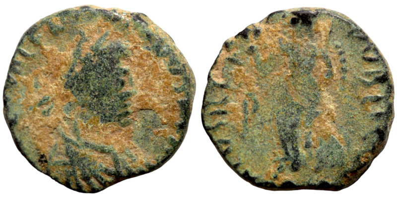 Valentinian III, 425-455. Nummus Rome. Pearl- diademed, draped and cuirassed bus...