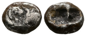 Kings of Lydia, Sardes. Kroisos. AR Half Stater, 5.28 g 15.63 mm. Circa 564/53-550/39 BC.
Obv: Confronted foreparts of lion and bull.
Rev: Two incuse ...