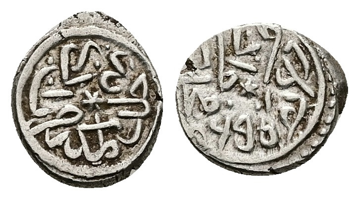 Islamic. Ottoman Empire. AR, Akçe / Akce. 0.96 g. 11.31 mm. 
Obv: Islamic legend...