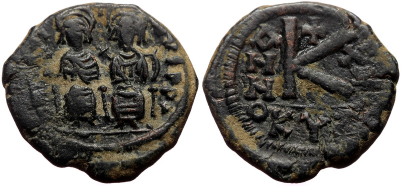 Justin II, with Sophia (565-578) AE Half Follis (Bronze, 6.90g, 23mm) Cyzicus, R...