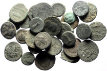 30 Ancient AE coins (Bronze, 138.76g)