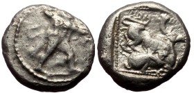 Cyprus, Kition AR Stater (Silver, 11.36g, 23mm) Baalmelek II (ca 425-400 BC)
Obv: Herakles in fighting stance to right, wearing lion skin upon his ba...
