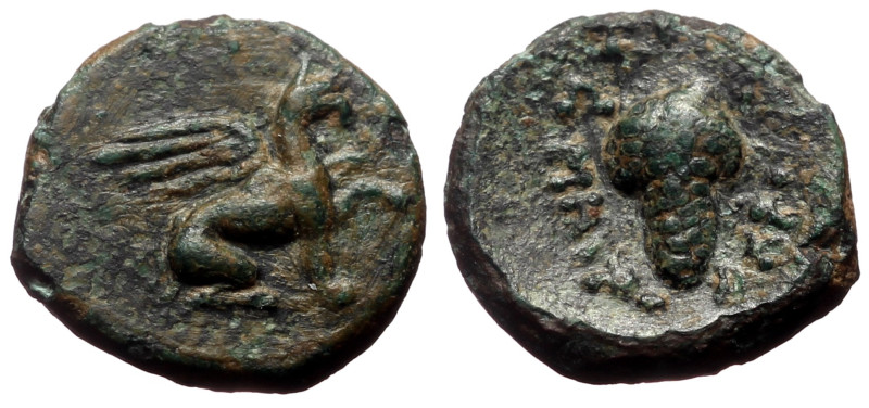 Ionia, Teos AE (Bronze, 1.09g, 11mm) ca 370-330 BC, unknown magistrate. 
Obv: Gr...