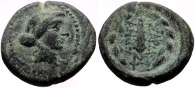 Lydia, Sardes (2nd-1st cent. BC) AE (Bronze,16mm, 4.31g)
Obv: Laureate head of Apollo, right.
Rev: ΣAPΔIA / NΩN, Club right within wreath.
Ref: SNG Co...