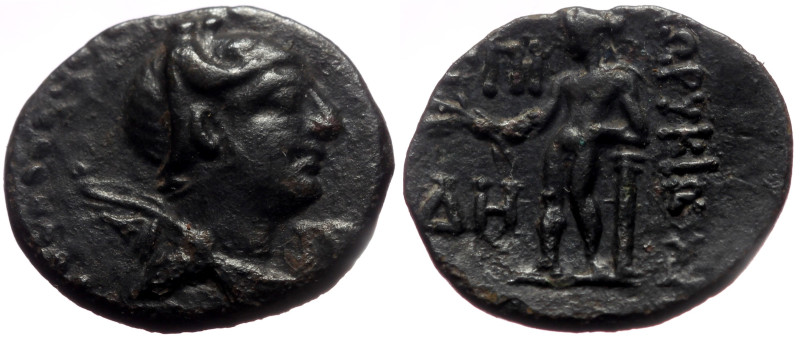 Cilicia, Korykos AE (Bronze, 2.82g, 17mm) 1st century BC
Obv: Draped bust of Art...