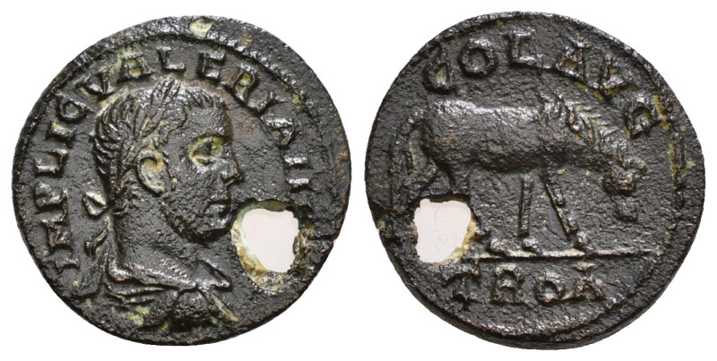 TROAS. Alexandria. Valerian (253-260). Ae.
Obv: IMP LICINI VALERIANVS.
Laureate,...