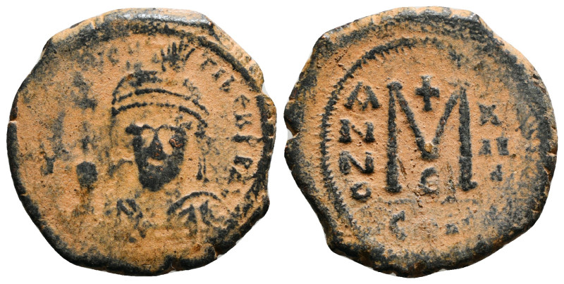 MAURICE TIBERIUS (582-602). Follis. 10,96 g - 28,44 mm
Artifically patinated