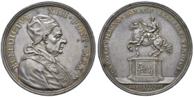 Benedetto XIII (1724-1730). Medaglia 1725.Per l' inaugurazione del monumento a Carlo Magno. Opus: Hamerani. AG (g 57,42 - Ø 49,00 mm).Miselli 199. R C...