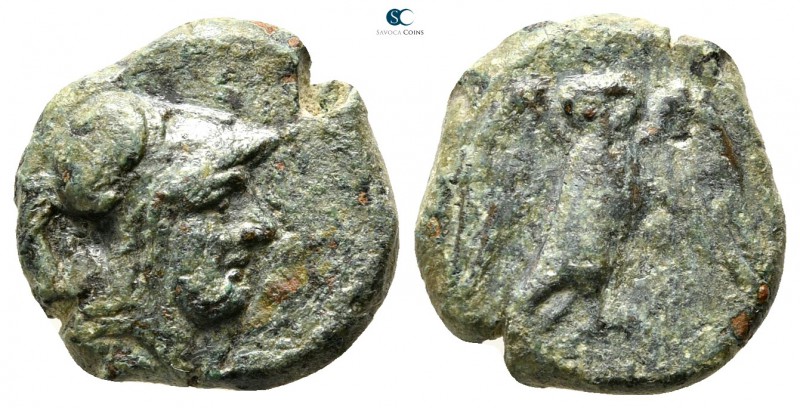 Lucania. Velia 200-100 BC. 
Bronze Æ

15 mm., 3,25 g.



nearly very fine...