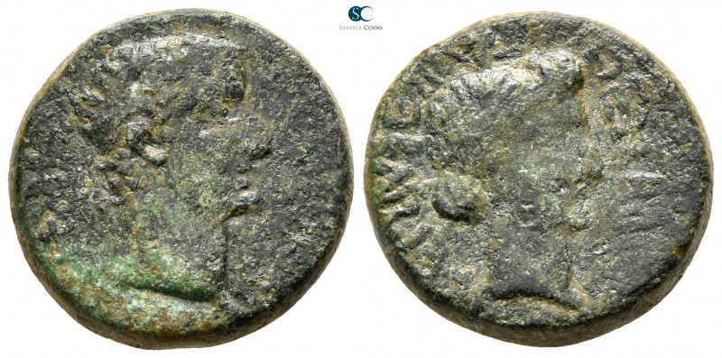 Macedon. Thessalonica. Tiberius and Livia AD 14-37. 
Bronze Æ

23 mm., 10,27 ...