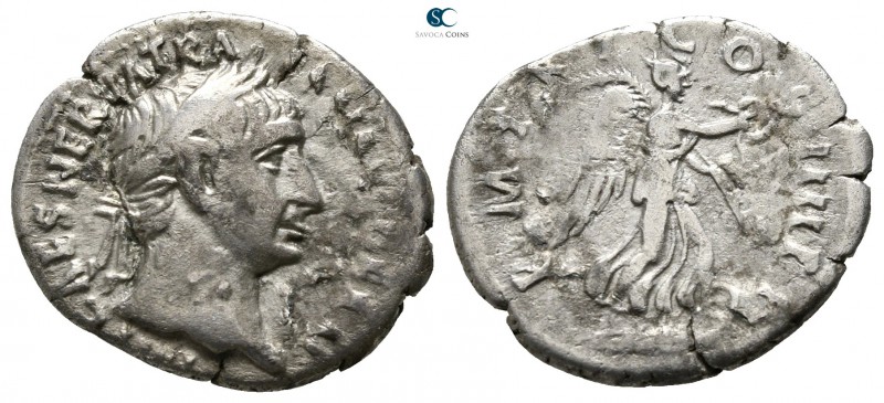 Trajan AD 98-117. Rome
Denarius AR

19 mm., 2,92 g.



very fine