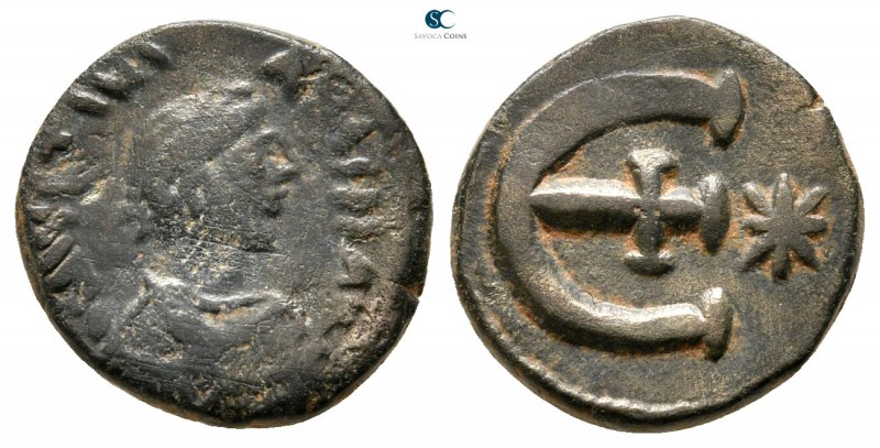Justinian I AD 527-565. Theoupolis (Antioch)
Pentanummium Æ

14 mm., 1,85 g....