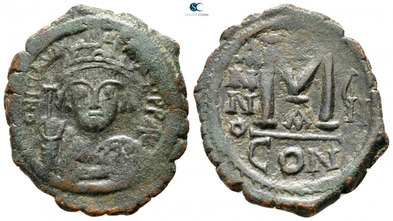 Maurice Tiberius AD 582-602. Constantinople
Follis Æ

28 mm., 10,08 g.


...