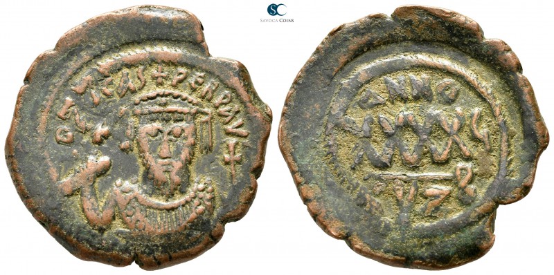 Phocas. AD 602-610. Cyzicus
Follis Æ

30 mm., 10,70 g.



very fine