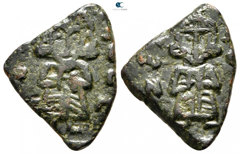 Constantine V Copronymus, with Leo IV AD 741-775. Syracuse
Follis Æ

22 mm., ...