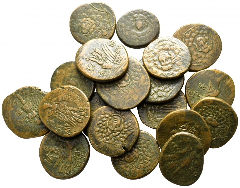 Lot of ca. 20 greek bronze coins / SOLD AS SEEN, NO RETURN! 

very fine