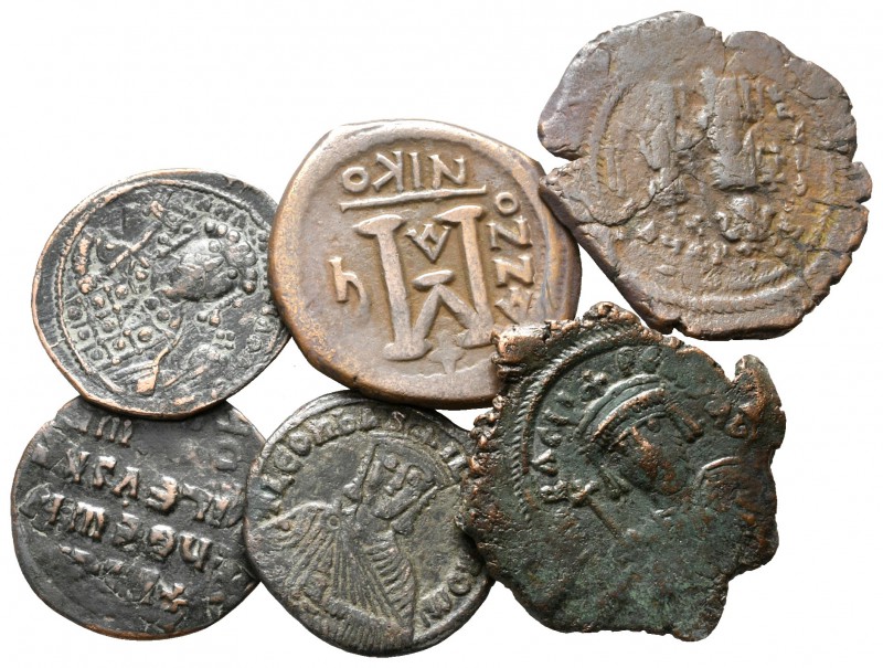 Lot of ca. 6 byzantine bronze coins / SOLD AS SEEN, NO RETURN!

very fine