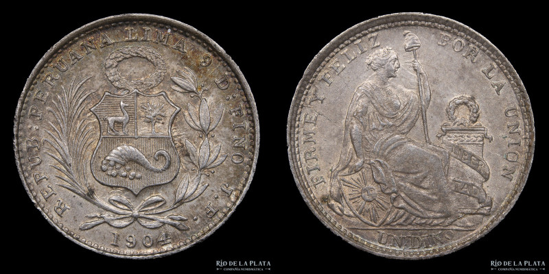 Perú. 1 Dinero 1904 JF. Plata 900; 18mm; 2.49g. KM204.2 (UNC)

USD 20 - 40

...