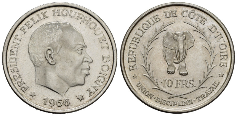 COSTA D'AVORIO. 10 Francs 1966. Ag. Km#1