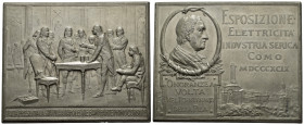 Medaglie Italiane. Como. Placchetta 1899. Esposizione Elettricità Industria Serica. Alessandro Volta, 1° centenario della pila. Metallo bianco (72,9 m...