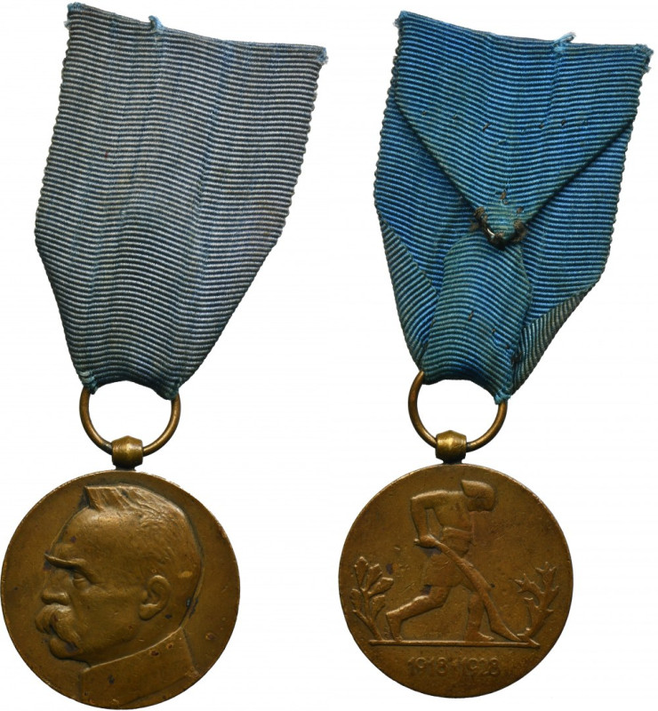 Medal of the 10th Anniversary of Regaining Independence Medal commemorating the ...