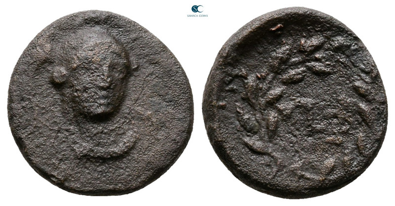 Phokis. Federal Coinage circa 347-346 BC. 
Bronze Æ

15 mm, 2,25 g



Nea...