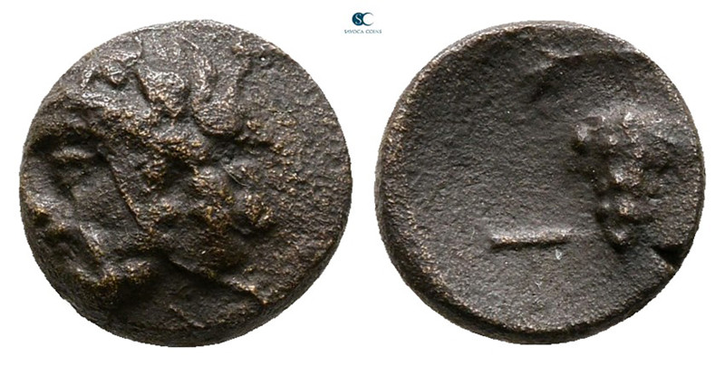 Aiolis. Temnos circa 300-200 BC. 
Bronze Æ

9 mm, 1,06 g



Very Fine