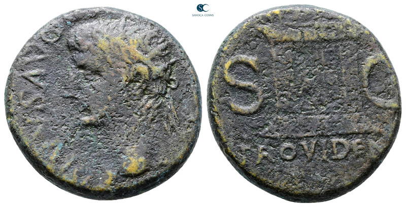 Divus Augustus AD 14. Rome
Dupondius Æ

25 mm, 13,27 g



Nearly Very Fin...