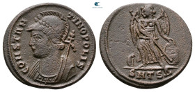 City Commemoratives AD 330-354. Thessaloniki. Follis Æ