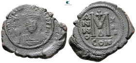 Maurice Tiberius AD 582-602. Constantinople. Follis or 40 Nummi Æ