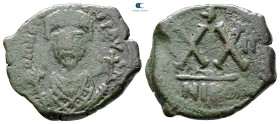 Phocas AD 602-610. Nikomedia. Half Follis or 20 Nummi Æ