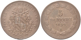 ROMA
Pio IX (Giovanni Maria Mastai Ferretti), 1846-1878.
5 Baiocchi 1849 a. IV.
Æ
gr. 40,41
Dr. PIVS IX PONT MAXIMVS ANN IV. Stemma sormontato da...