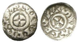 VENEZIA
Enrico Dandolo Doge XLI, 1192-1205.
Denaro Scodellato.
Mi
gr. 0,23
Dr. ENRIC'DVX. Piccola croce.
 Rv. S MARCVS. Piccola croce.
Paolucci...