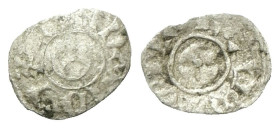 VENEZIA
Giovanni Dandolo Doge XLVIII, 1280-1289. 
Denaro scodellato.
Mi
gr. 0,18
Dr. IO DA DVX. Croce patente in un cerchio.
Rv. S MARCVS. Croce...
