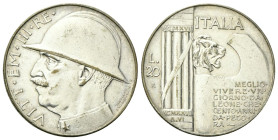 REGNO D’ITALIA
Vittorio Emanuele III, 1900-1943.
20 Lire 1928 a. VI Roma, Elmetto.
Ag
Dr. Semibusto del sovrano in uniforme, con testa coperta da ...