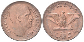 REGNO D’ITALIA
Vittorio Emanuele III, 1900-1943.
5 Centesimi 1938 a. XVI Roma, Impero.
Cu
gr. 3,32
Dr. Testa scoperta del sovrano rivolta a d.
R...