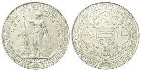 HONG KONG
Giorgio V, 1910-1936. 
Trade Dollar 1911, zecca di Bombay.
Ag
gr. 26,92
Dr. La Britannia stante verso s. tiene il tridente e scudo con ...