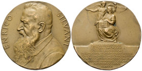 BOLOGNA
Durante Vittorio Emanuele III, 1900-1943.
Medaglia 1927 opus G. Romagnoli.
Æ dorato
gr. 134,72 mm 64,8
Dr. ENRICO - SILVANI. Busto a s.; ...