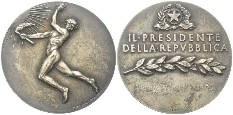 ITALIA
Repubblica Italiana, dal 1946.
Medaglia Premio Castello 1974 opus G. Ro...