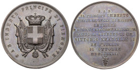 MILANO
Durante Vittorio Emanuele II, 1849-1878.
Medaglia 1863.
Æ
gr. 34,62 mm 45,8
Dr. S A R UMBERTO PRINCIPE DI PIEMONTE. Stemma Savoia coronato...