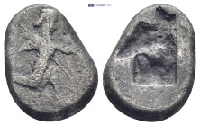 Kings of Persia Siglos Kings of Persia (Achaemenids). AR Siglos (5.37 Gr. 18mm.) 
The Great King, bearded, in "Knielauf" to right, holding bow and spe...