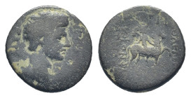 LYDIA.Tripolis.Tiberius.(14-37). Ae. (18mm, 4.1 g) Obv : ΣΕΒΑΣΤΟΣ. Bare head of Tiberius right. Rev : ΙΕΡΑΤΙΚΟΣ ΤΡΙΠΟΛΕΙΤΩΝ. Horseman right, holding d...