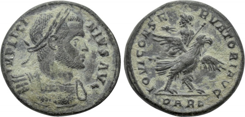 LICINIUS I (308-324). Ae Argenteus. Arelate. 

Obv: IMP LICINIVS AVG. 
Laurea...