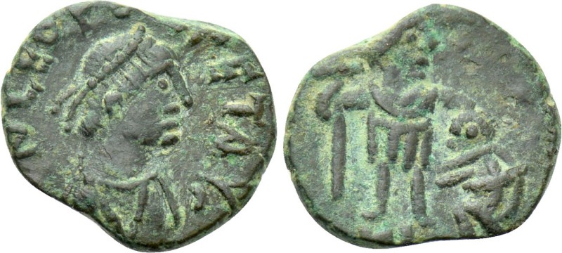 LEO I (457-474). Nummus. Heraclea or Nicomedia. 

Obv: D N LEO PERPET AVG. 
D...