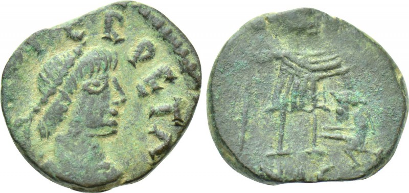 LEO I (457-474). Nummus. Nicomedia. 

Obv: D N LEO PERPET A[...]. 
Diademed, ...