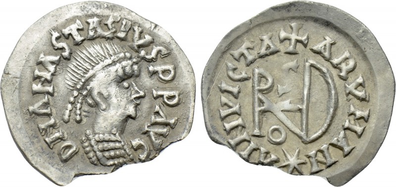 GEPIDS. Theodoric (489-526). 1/4 Siliqua. Sirmium. In the name of Byzantine empe...