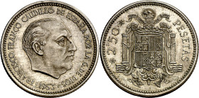 1953*1954. Franco. 2,50 pesetas. (AC. 83). Prueba adoptada en plata. Ex Colección Elariz. Rarísima, sólo se conocen 4 ejemplares. 9,15 g. S/C.

1953...