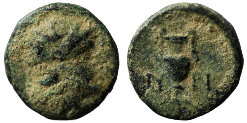 Myrina, AE 2nd-1st cent. BC
Obv: Radiate head of Helios to right.
Rev: MYPI Am...