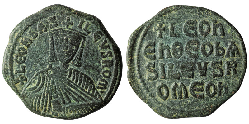 Leo VI. 886-912 AD. Æ Follis . +LEON BASILEWS ROM', crowned bust facing, holding...